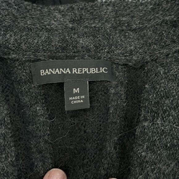 So versatile Banana Republic Wool wrap vest. - Picture 7 of 8